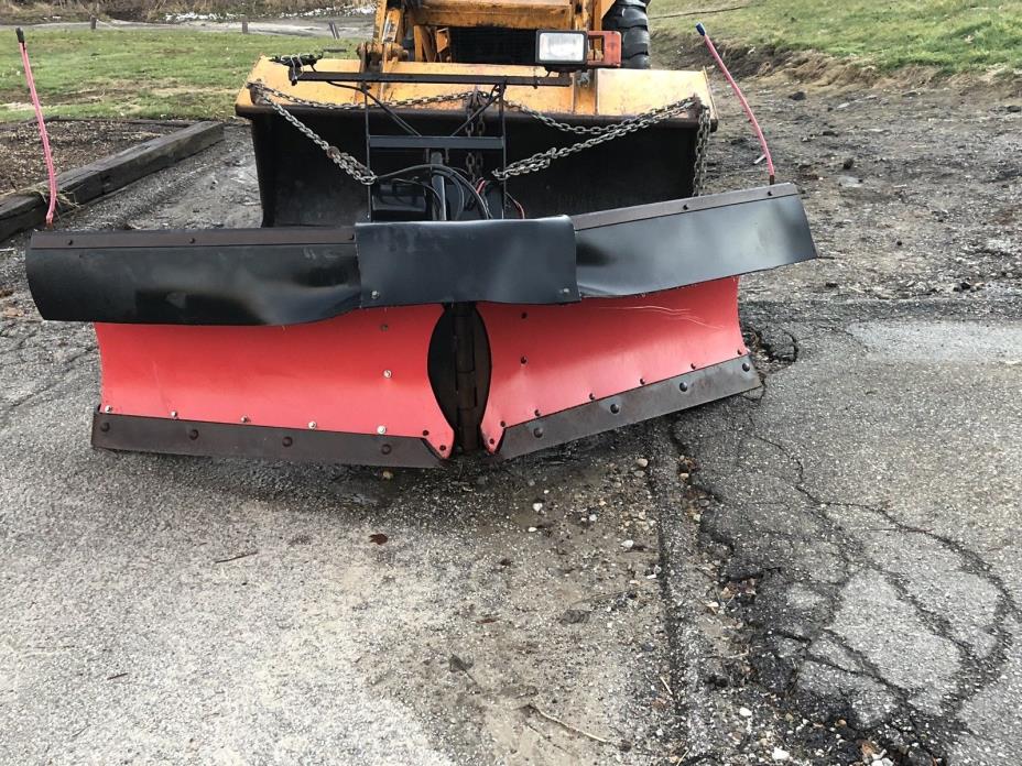 8.2' FT BOSS POLY V-BLADE RT3 SNOWPLOW  SNOW PLOW SMART HITCH