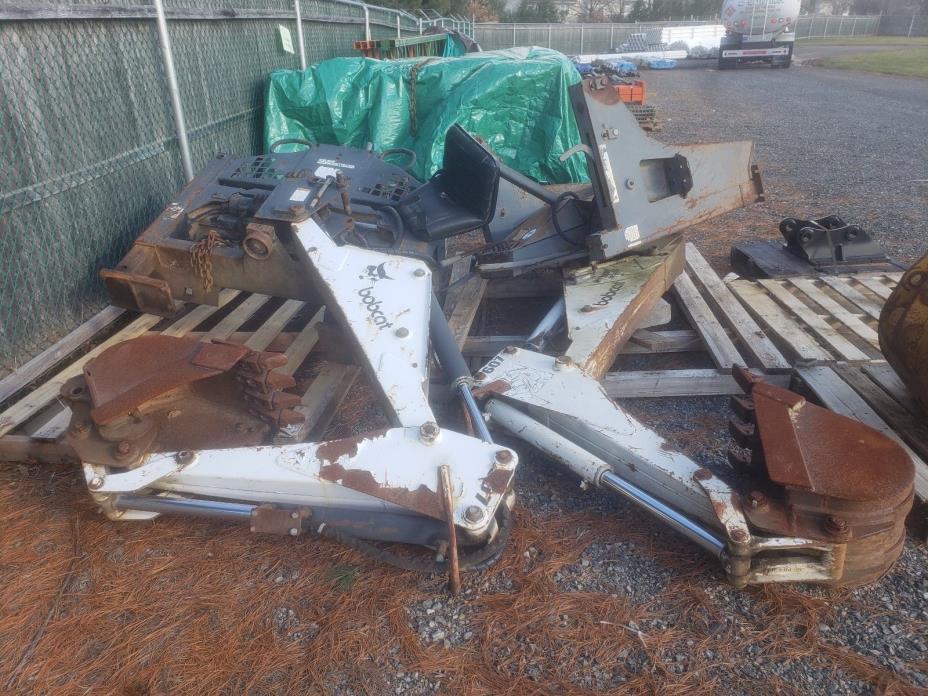 Bobcat 607  SKID STEER BACKHOE ATTACHMENT (2 Available)
