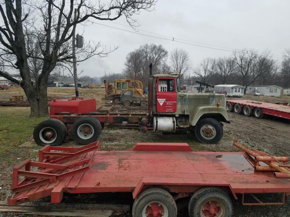 Mack Superliner