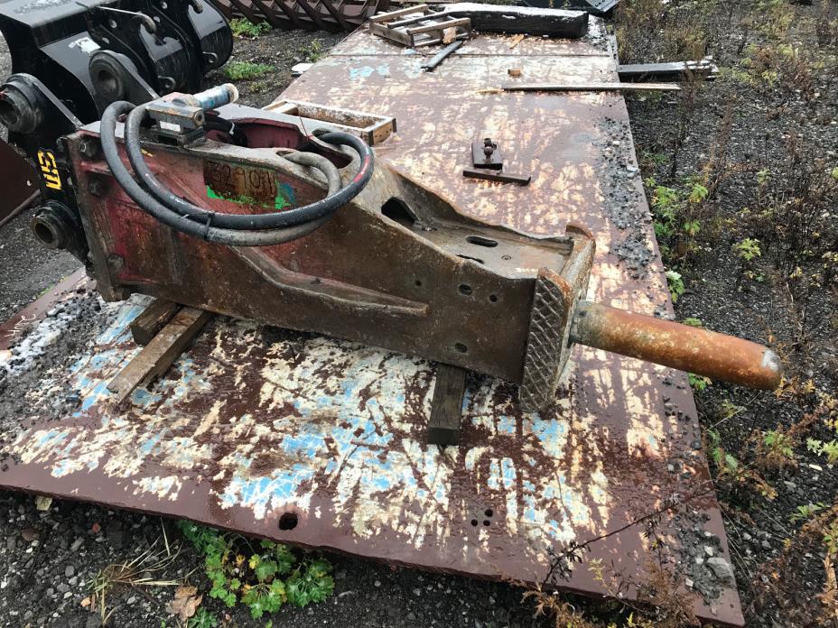 Allied 770CS Hydraulic Hammer Attachment, Fits CAT 320, 3000 lbs Class