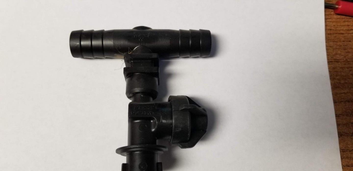 NEW 3/4” TeeJet Double Hose Shank Single Nozzle Body 19350-212-785-nyb 6652827