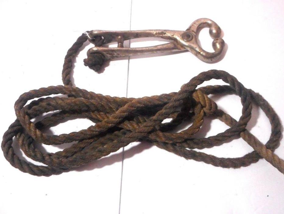 Vintage Cast Iron Bull Cow Nose Lead Farm Rope Pull Ranch
