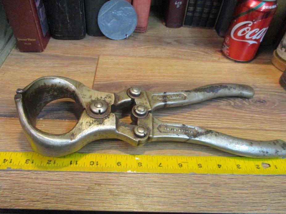 Vintage Heavy BURDIZZO Style Forged Steel Castration Clamps 13.5