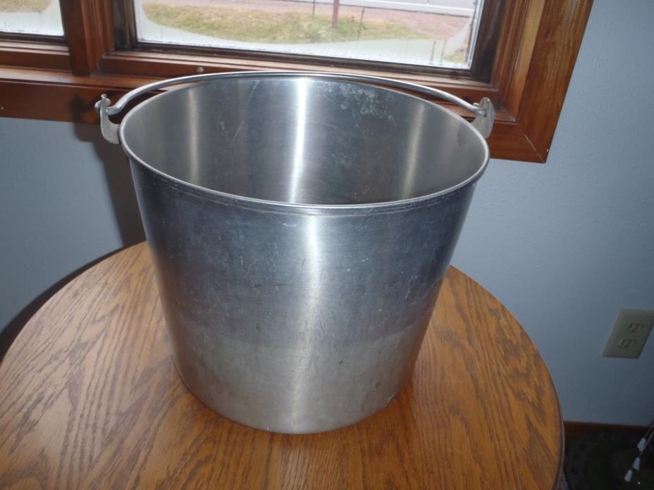 VINTAGE STAINLESS STEEL VOLRATH PAIL,MILKING PAIL,MAPLE SYRUP PAIL