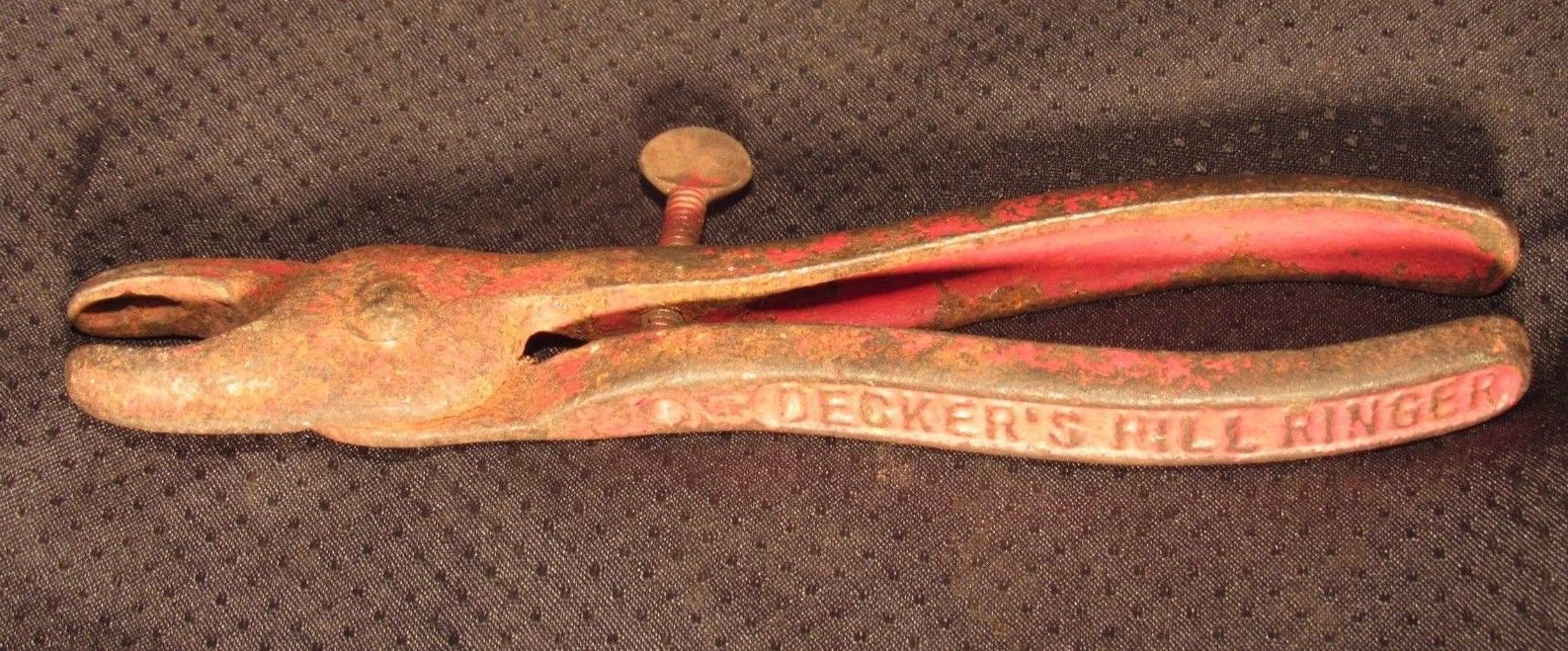 Decker's Hill Hog Ring Pliers