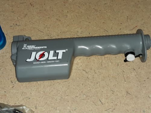 Jolt's 100 Electric Cattle Prod