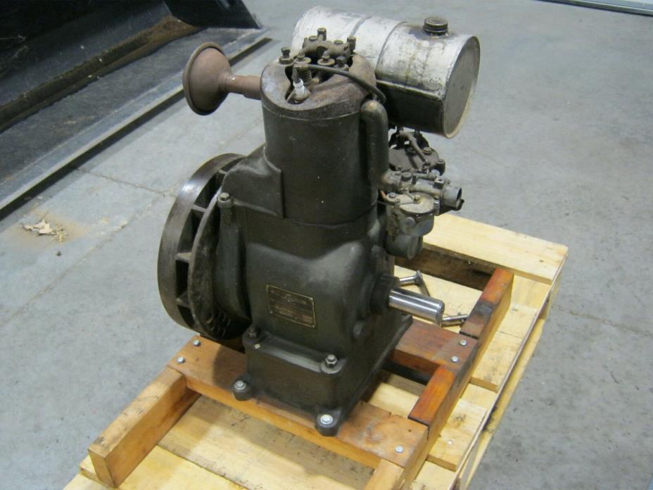 Antique Vintage UA Lauson Gas Engine 1933-35 stationary RARE air cooled motor