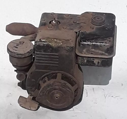 Antique Briggs and Stratton Model 6 Motor, Gas Engine. Go kart Mini Bike