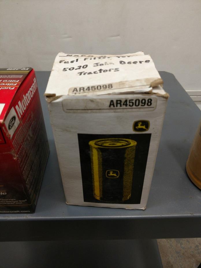 John Deere  Fuel Filter AR45098