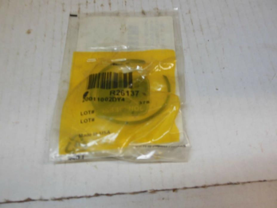JOHN DEERE TRACTOR HYDRAULIC PUMP SEAL SNAP RING R26137