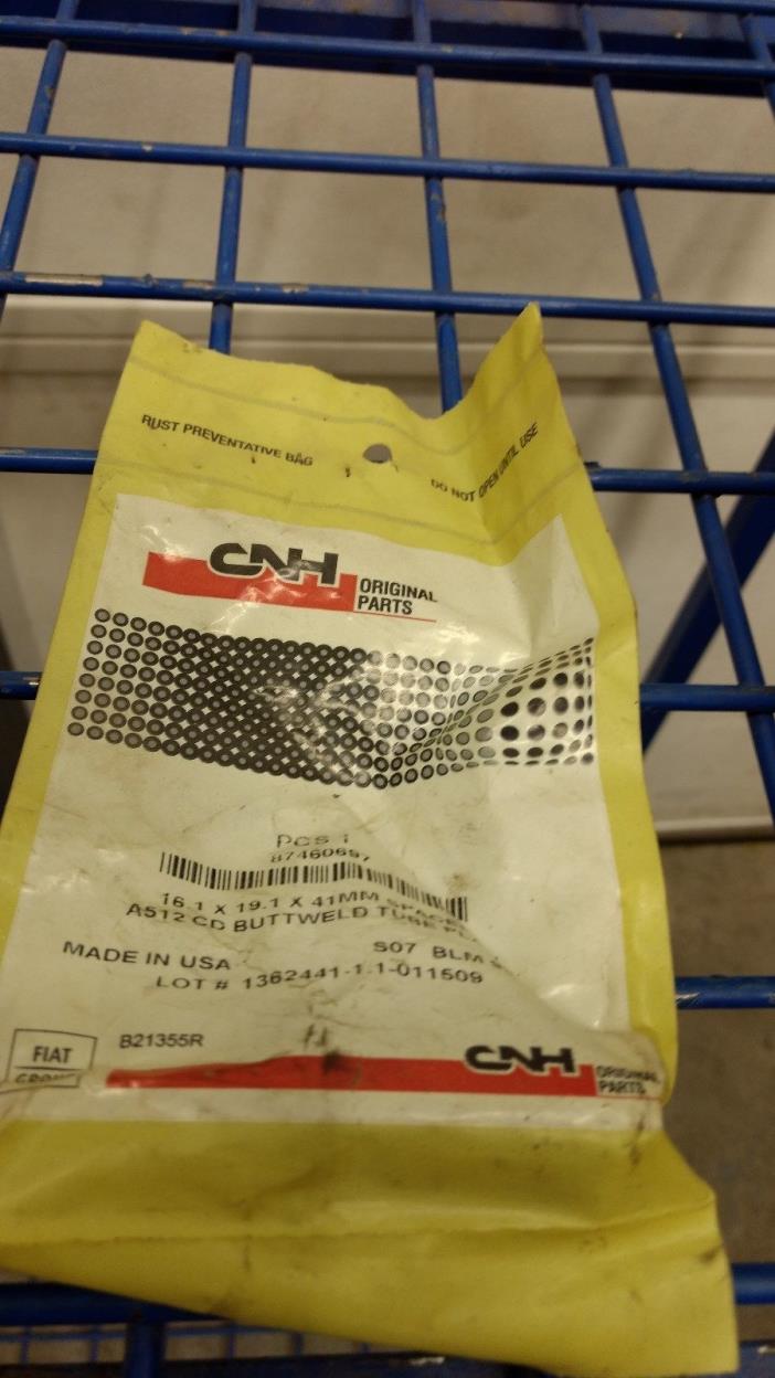 CNH-New Holland 87460697 Tube