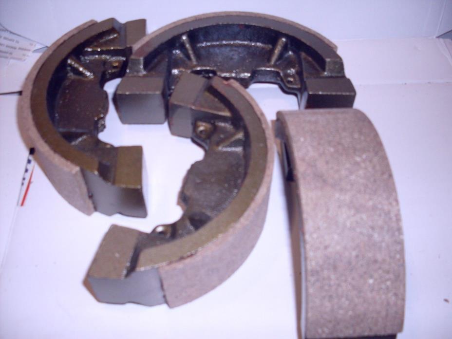 john deere  1050  tractor brakes  M805897 CH13123