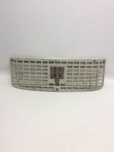 International IH Farmall 460 560 Tractor Nose Cone Grill