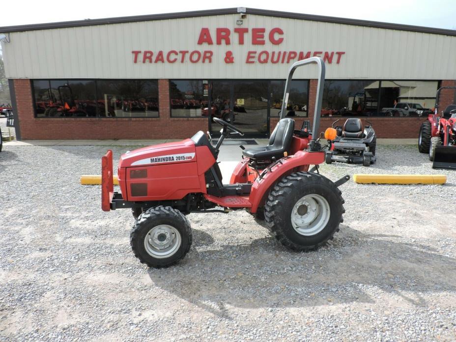 2005 MAHINDRA 2015 TRACTOR  - 4WD - GREAT CONDITION!!