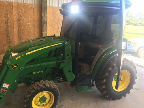2015 John Deere 3033r Cab And Loader ( 262 Hours) Compact Tractor HST