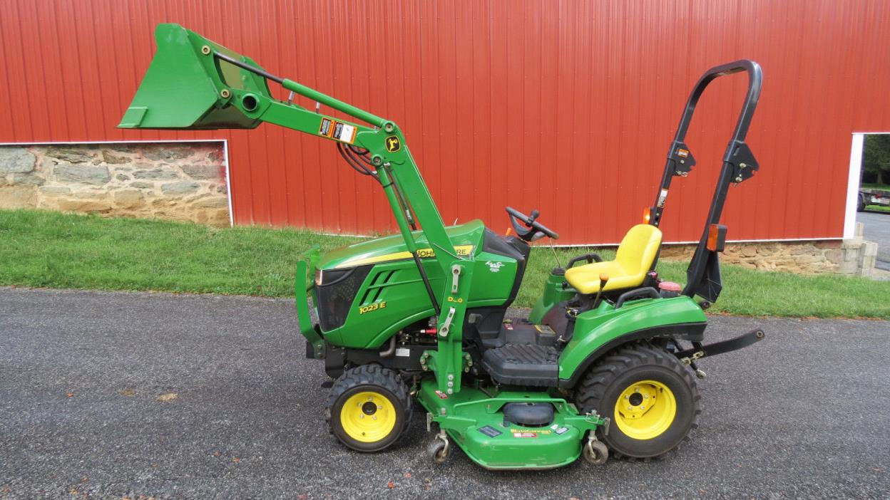 2011 JOHN DEERE 1023E 4X4 COMPACT UTILITY TRACTOR W/ LOADER & MOWER HYDRO 215 HR