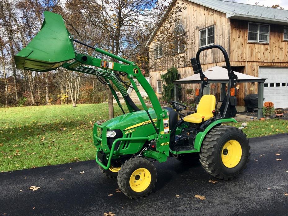 John Deere 2032R Diesel Tractor, 18Hrs, 32HP, 4x4, Hydro, R4 Tires, H130 Loader