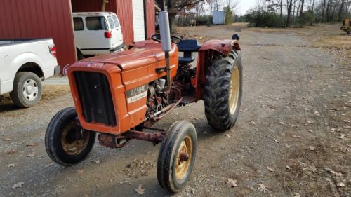 ALLIS CHALMERS 5040 FARM TRACTOR