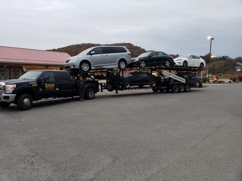 2019 mini 5 car hauler Kaufman trailer Used for 1 Month Great DEAL!