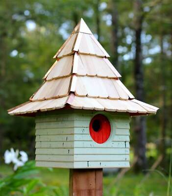 Handcrafted Imperial Inn Birdhouse [ID 3490610]