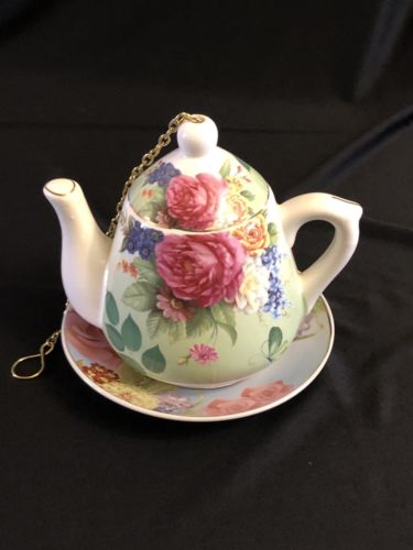 Teacup Floral Hanging Birdhouse