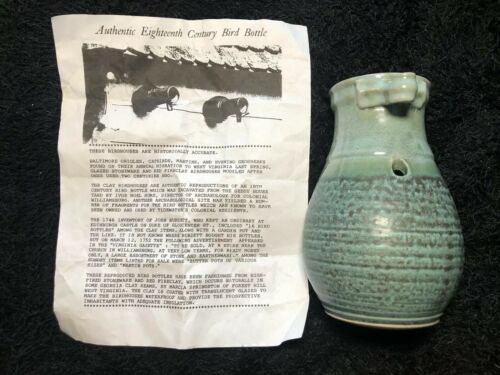 Williamsburg Restoration Pottery High Fired Stoneware Bird Bottle House