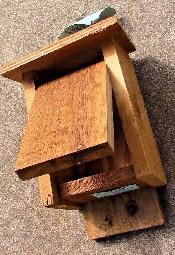 Wood Eastern Bluebirds cleanable Nesting Box 11