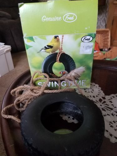 Bird Feeder Fred Swing Time Black Ceramic Tire with Rope