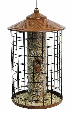 Hiatt Grande Squirrel Proof Bird Feeder 2