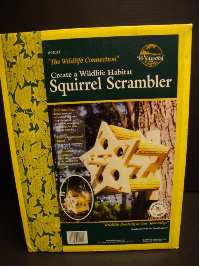Wildlife Farms Wood Bird Watching Squirrel Fence Pole Tree Mount Box Feeder