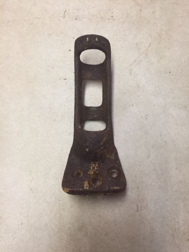 Vintage Cast Iron Wall Mount Flag Pole 7