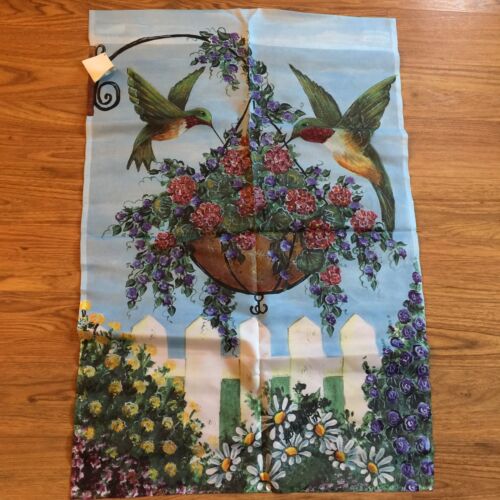 Humming Bird & Flower Garden Holiday Hand painted Touch Impressions NCE Flag