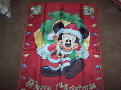 MERRY CHRISTMAS FLAG MICKEY& FRIENDS - 28x40 - BY HAMILTON COLLECTIONS