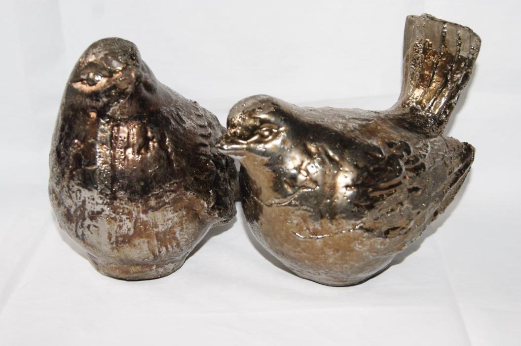 Pair of Concrete Birds Embossed Bird with Shiny Gold Finish 6 1/2