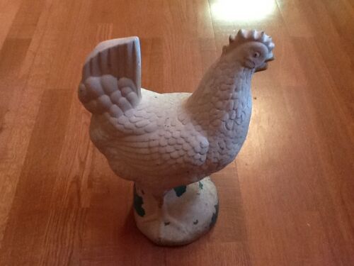 plaster garden rooster or hen with great patina most of paint has wore off