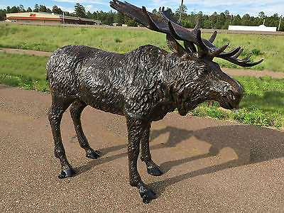 Large Moose Aluminum Statue