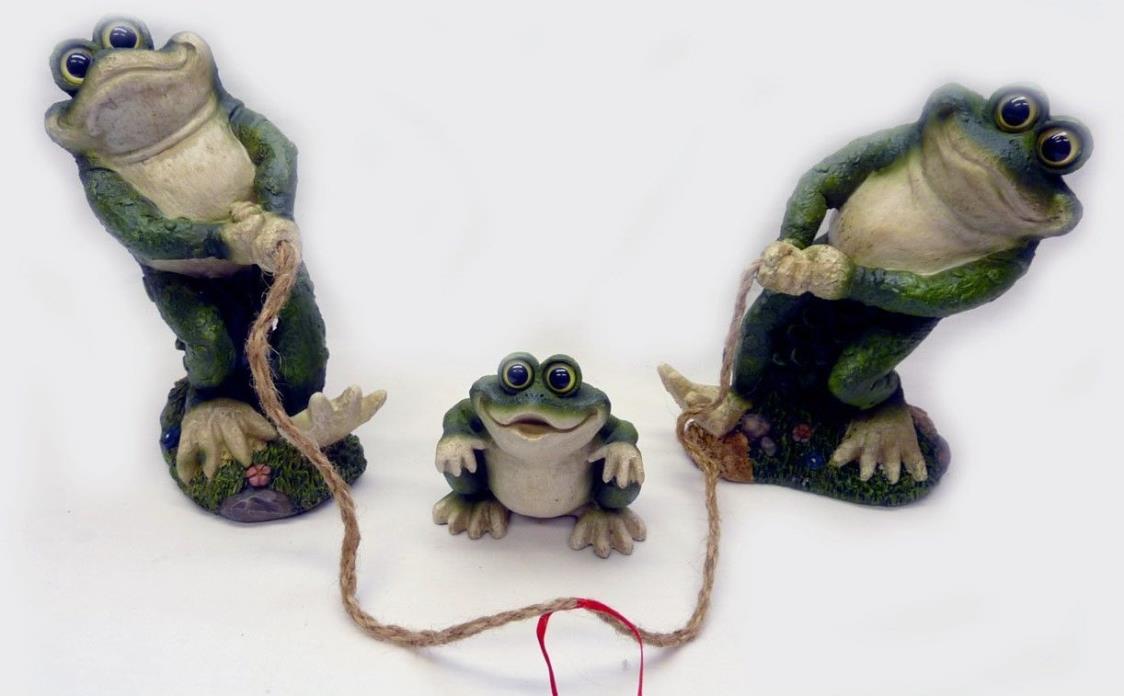 NEW Boxed Resin FROGS for the Pond/Garden/Lawn Set of 3 Jumping Rope/Tug of War
