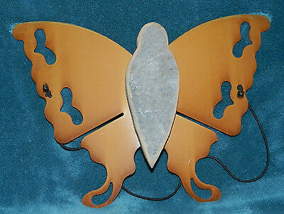 ADORABLE HANGING DRAGONFLY! BARNWOOD BODY AND RUSTY METAL WINGS!