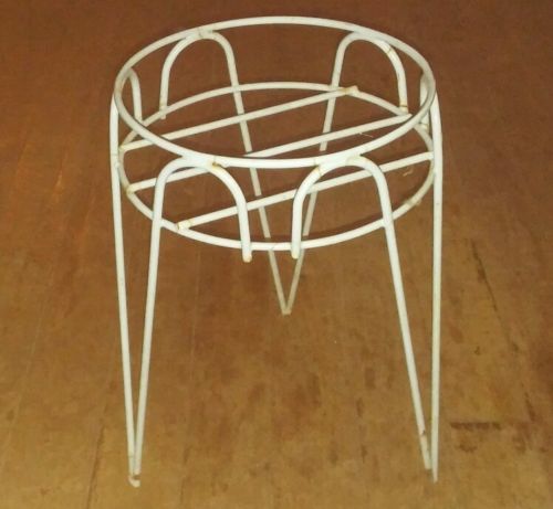 3 leg plant stand metal 14 1/2