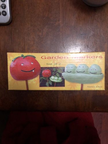 Garden Markers - Set Of 2 - Tomato & Peas