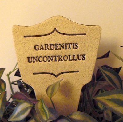 ' GARDENITIS UNCONTROLLUS ' Comical Weatherproof Garden Decor Sign Stoneware