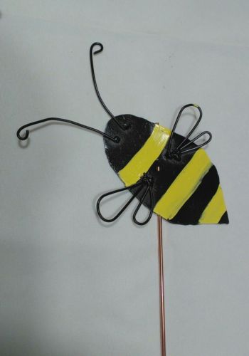 Bumblebee Plant Yard Garden Marker Stake Handmade from Scrap metal 6