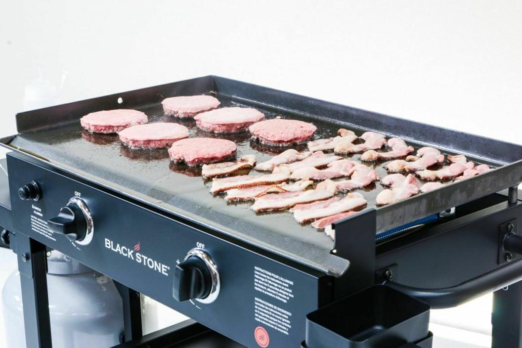 Blackstone Blackstone 2-Burner Flat Top Propane Gas Griddle with Side Shelves