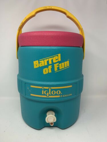 Vintage IGLOO Barrel of Fun 2 Gallon Jug Retro Party Dispenser Cooler