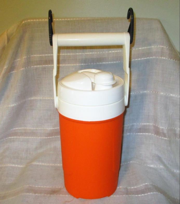 Igloo 1/2 Gallon Beverage Sport Cooler Orange w/Hanging Hooks