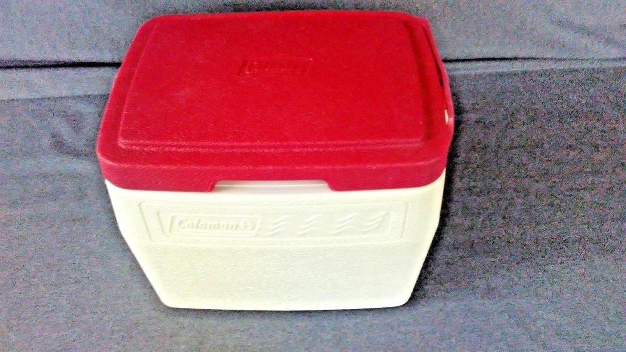 EXCELLENT COLEMAN COOLER # 5272 RED & WHITE WITH CUP TRAY