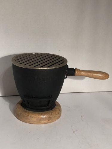 Vintage Eager Beaver Mini Bachi Grill ( Never Used)