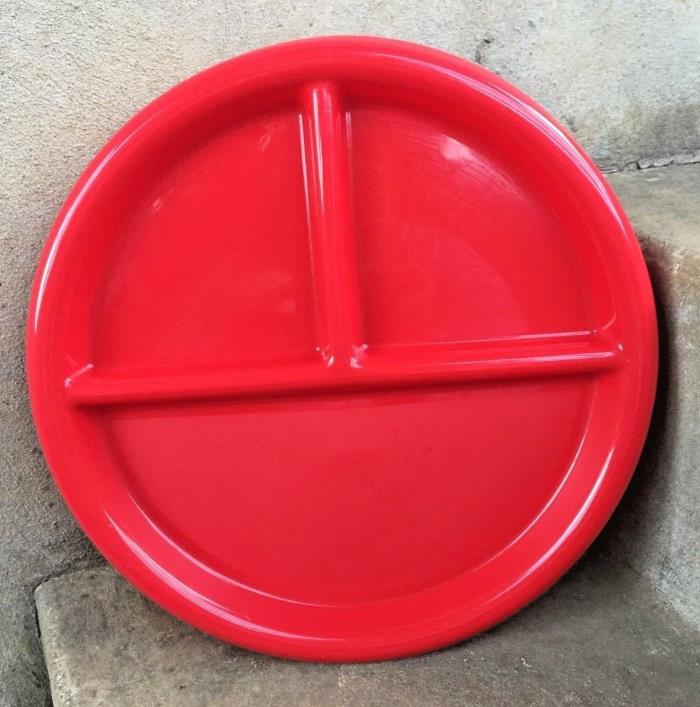 Set of 4 Red Hard Plastic 3 Compartment 12