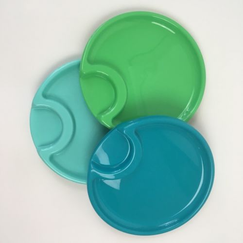 Pampered Chef Set of 6 Plastic Patio Plates Light Dark Blue Green Cup Holders