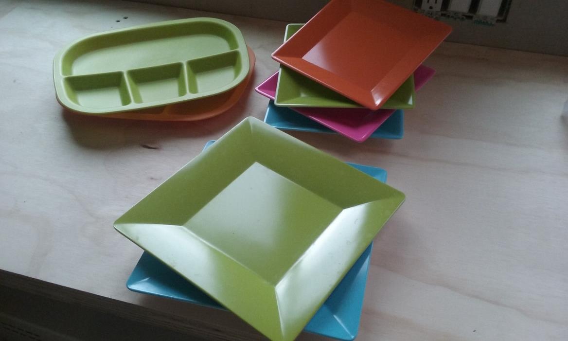 Colorful Reusable Plastic Picnic Plates Set Assorted Color Plates